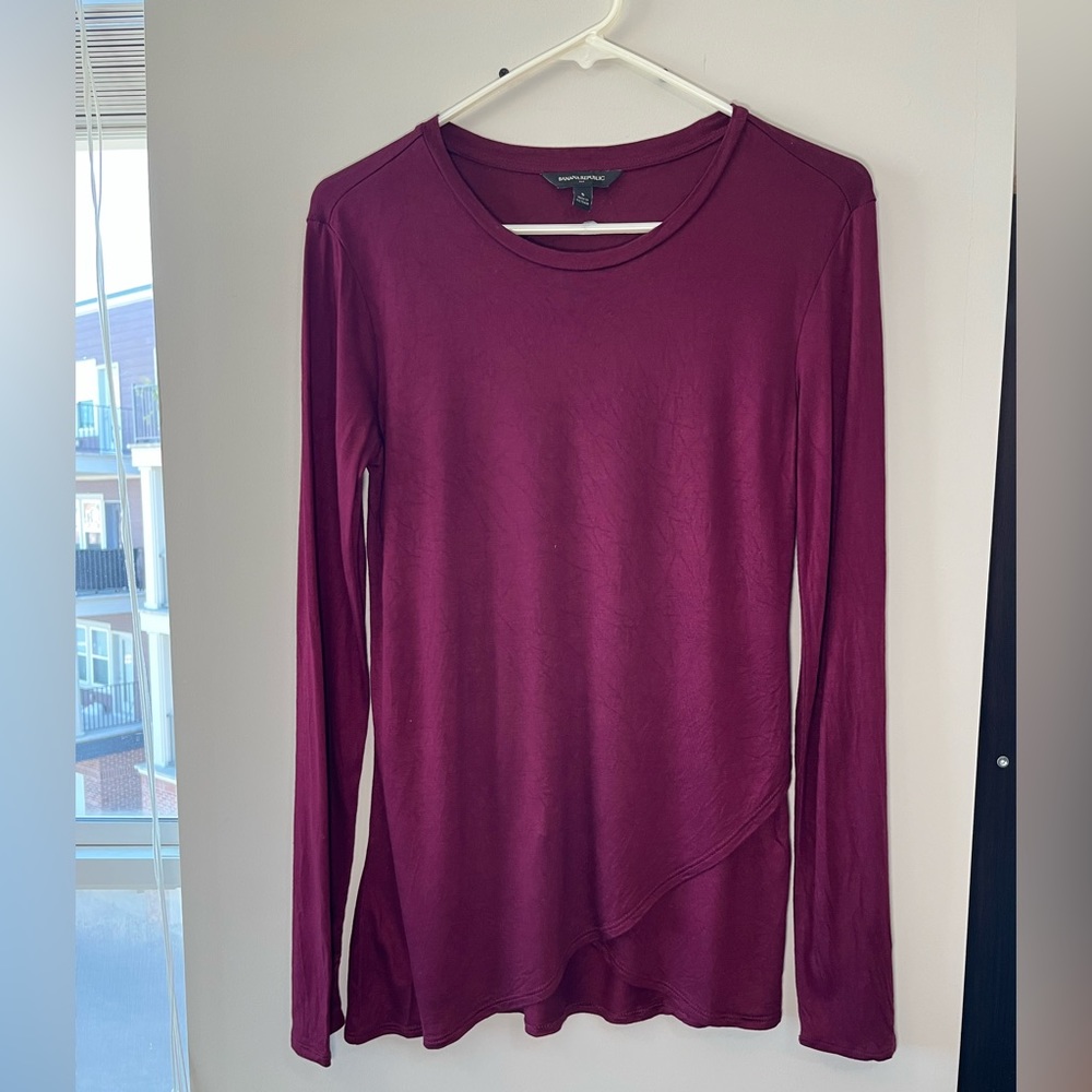 Banana Republic Long Sleeve - Red